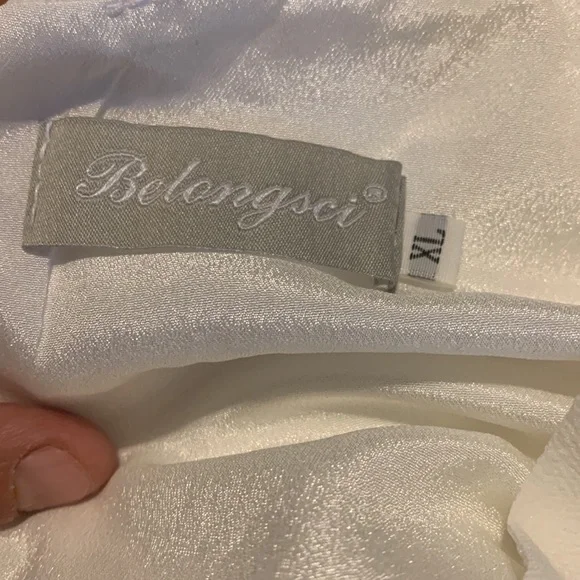 Beautiful Belongsci white dress extra large ❤️ - Picture 6 of 7